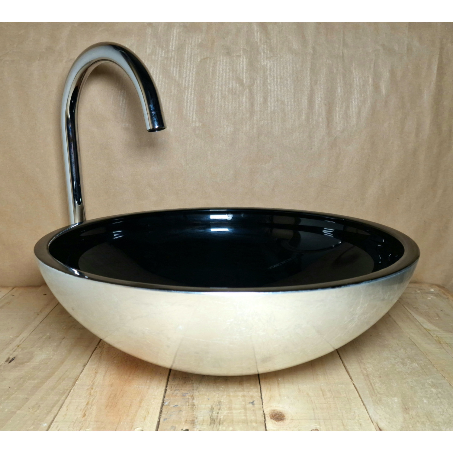 Skleněné designové umyvadlo od italských mistrů U020 foto2