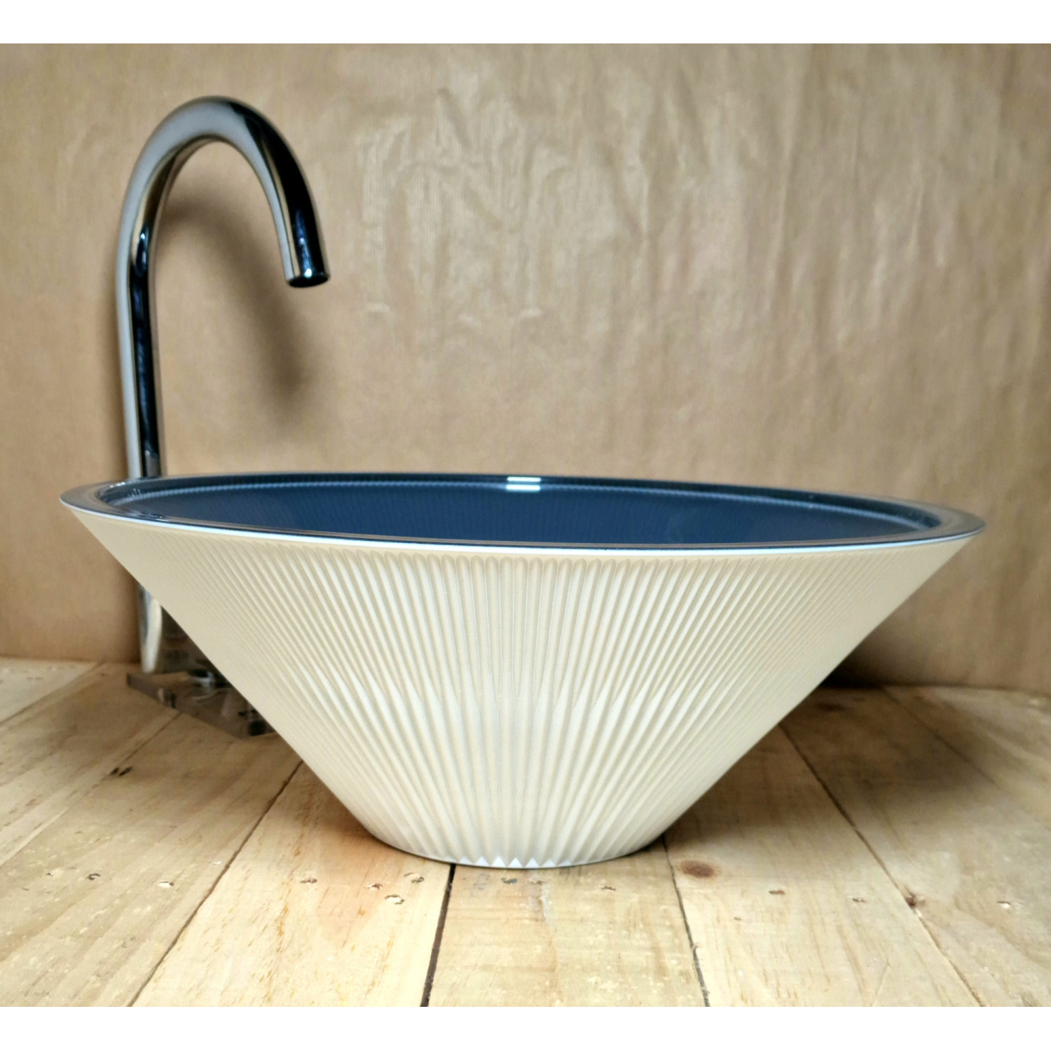 "Nádherné Skleněné Umyvadlo s Unikátním Barevným Efektem" U 026 foto2