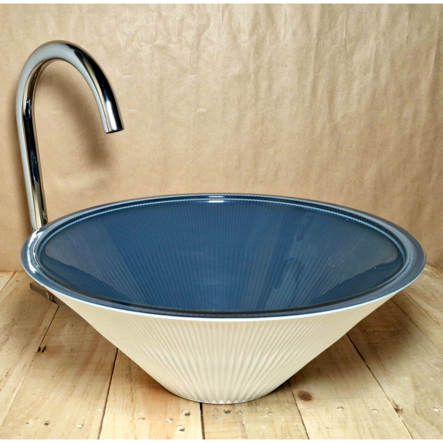 "Nádherné Skleněné Umyvadlo s Unikátním Barevným Efektem" U 026 foto3