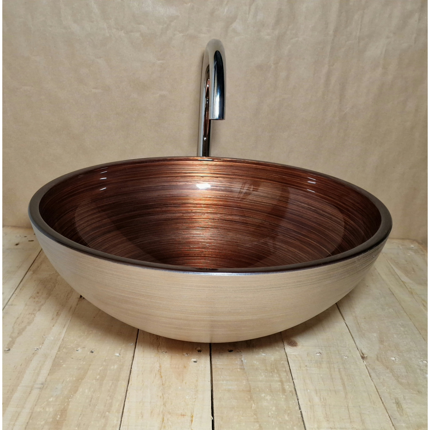 Skleněné designové umyvadlo U040 foto3